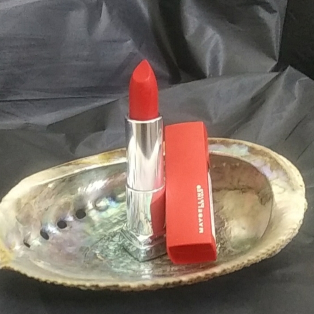 Maybelline Red Lipstick Shade 382 Name Red For Me